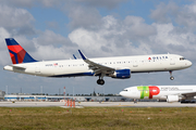 Delta Air Lines Airbus A321-211 (N107DN) at  Miami - International, United States