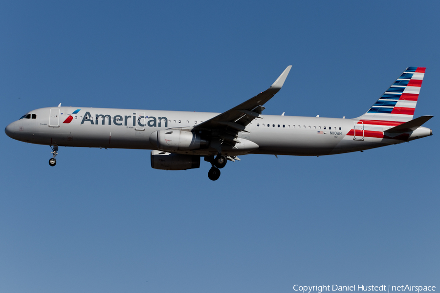 American Airlines Airbus A321-231 (N110AN) | Photo 449915