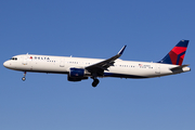 Delta Air Lines Airbus A321-211 (N110DX) at  Las Vegas - Harry Reid International, United States