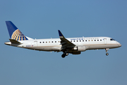United Express (SkyWest Airlines) Embraer ERJ-175LR (ERJ-170-200LR) (N110SY) at  Dallas/Ft. Worth - International, United States