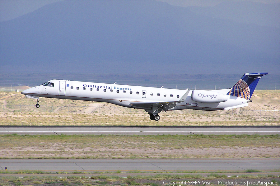 Continental Express (ExpressJet) Embraer ERJ-145XR (N11113) | Photo 2992