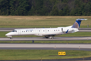 United Express (ExpressJet Airlines) Embraer ERJ-145XR (N11187) at  Washington - Dulles International, United States