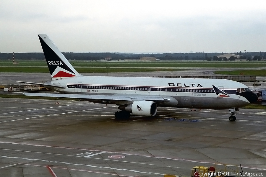 Delta Air Lines Boeing 767-232 (N111DN) | Photo 144445