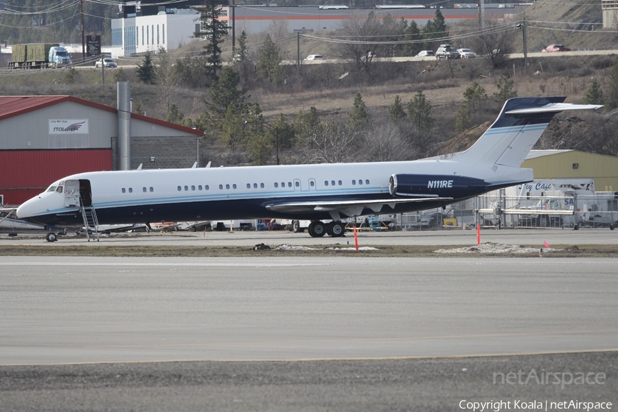 (Private) McDonnell Douglas MD-87 (N111RE) | Photo 612629