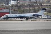 (Private) McDonnell Douglas MD-87 (N111RE) at  Kelowna - International, Canada