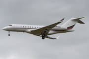 NetJets Bombardier BD-700-1A11 Global 5000 (N112QS) at  Windsor Locks - Bradley International, United States