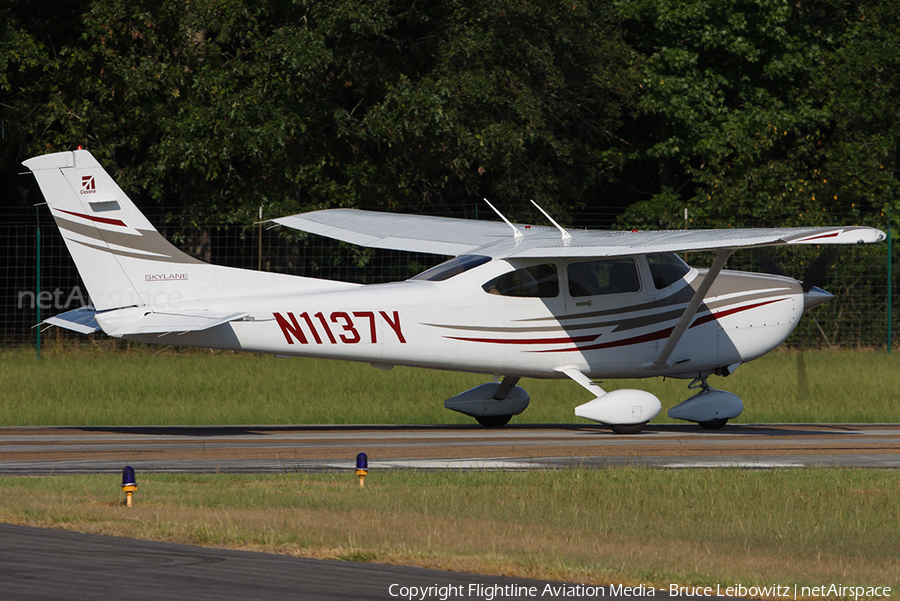 (Private) Cessna 182T Skylane (N1137Y) | Photo 117215