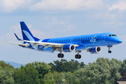 Breeze Airways Embraer ERJ-190AR (ERJ-190-100IGW) (N114BZ) at  Windsor Locks - Bradley International, United States