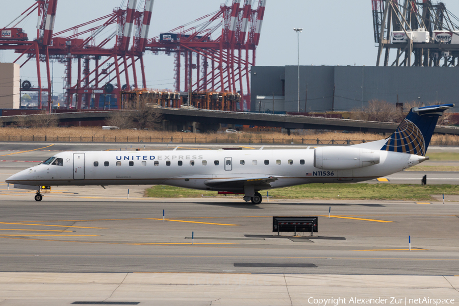 United Express (ExpressJet Airlines) Embraer ERJ-145LR (N11536) | Photo 158652