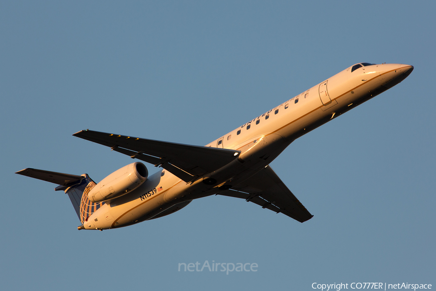 United Express (ExpressJet Airlines) Embraer ERJ-145LR (N11539) | Photo 153254