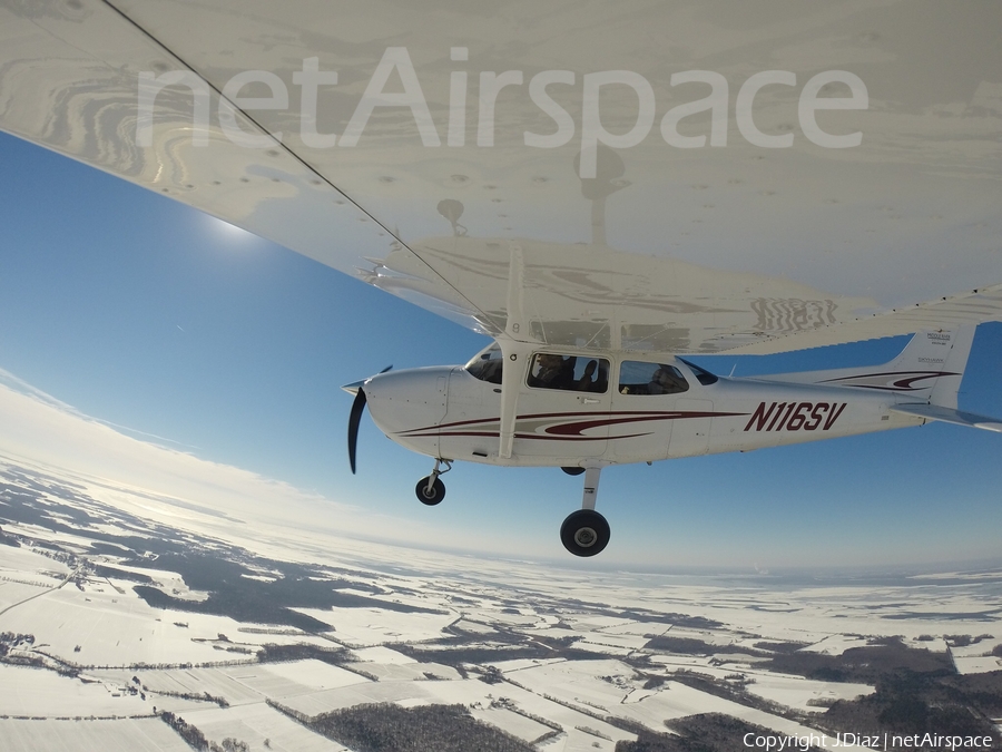 (Private) Cessna 172S Skyhawk SP (N116SV) | Photo 76846