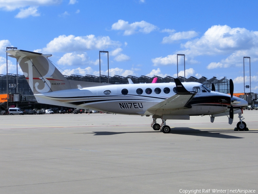 (Private) Beech King Air B200GT (N117EU) | Photo 311913