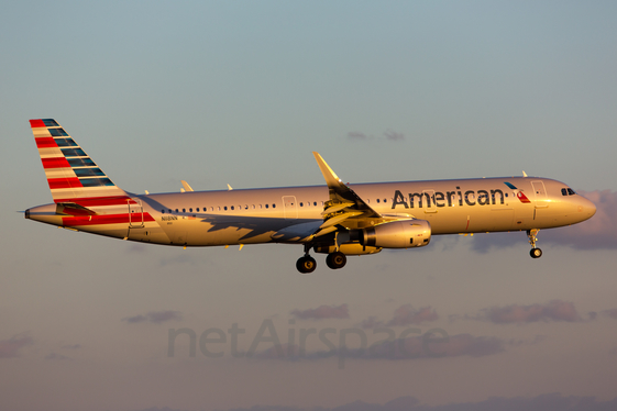 American Airlines Airbus A321-231 (N118NN) at  Dallas/Ft. Worth - International, United States