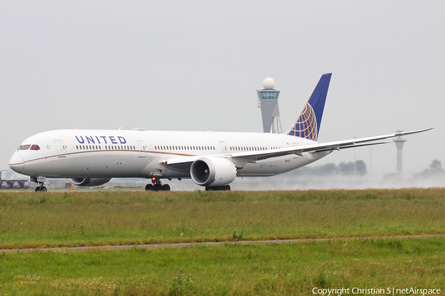 United Airlines Boeing 787-10 Dreamliner (N12003) | Photo 455748