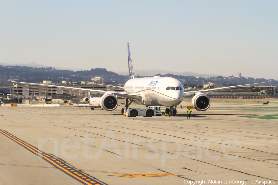 United Airlines Boeing 787-10 Dreamliner (N12003) | Photo 426791