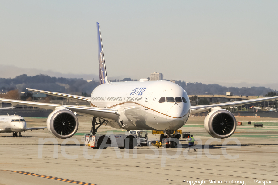 United Airlines Boeing 787-10 Dreamliner (N12003) | Photo 426792