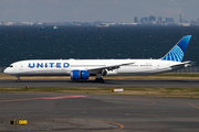 United Airlines Boeing 787-10 Dreamliner (N12010) at  Tokyo - Haneda International, Japan