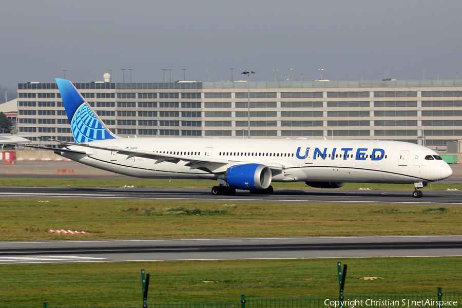 United Airlines Boeing 787-10 Dreamliner (N12012) | Photo 475813