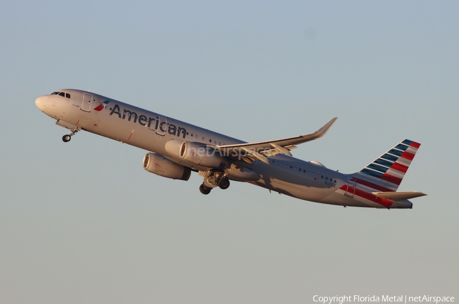 American Airlines Airbus A321-231 (N120EE) | Photo 660209