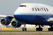 United Airlines Boeing 747-422 (N120UA) at  London - Heathrow, United Kingdom