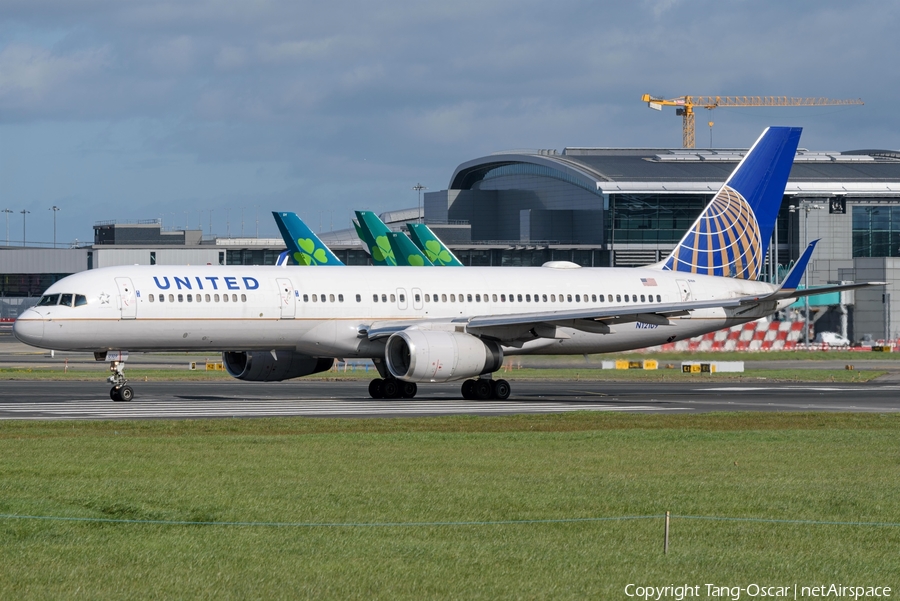 United Airlines Boeing 757-224 (N12109) | Photo 563682