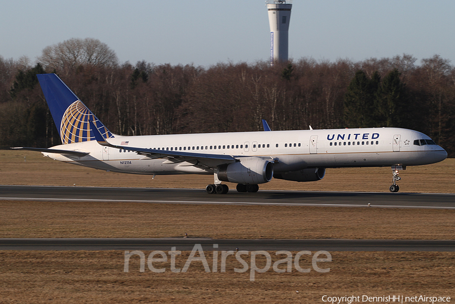 United Airlines Boeing 757-224 (N12114) | Photo 409732