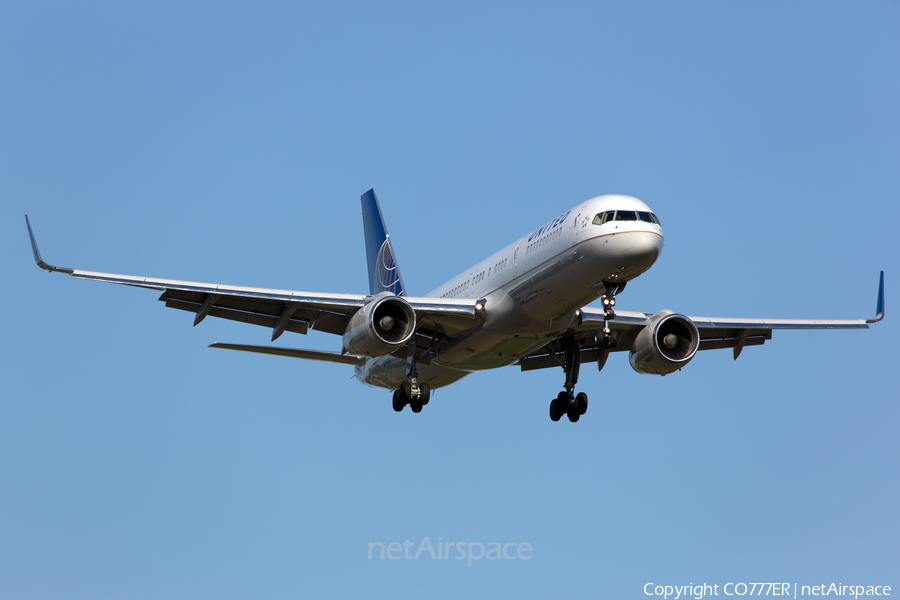 United Airlines Boeing 757-224 (N12114) | Photo 48312