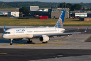 United Airlines Boeing 757-224 (N12116) at  Hamburg - Fuhlsbuettel (Helmut Schmidt), Germany