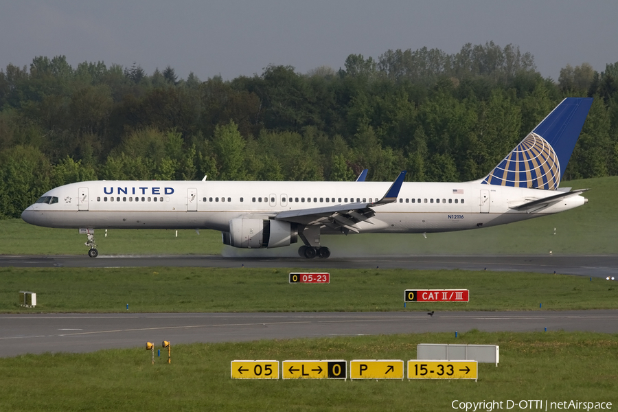 United Airlines Boeing 757-224 (N12116) | Photo 408326
