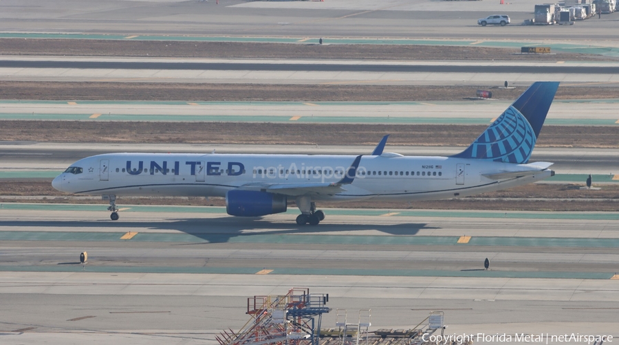 United Airlines Boeing 757-224 (N12116) | Photo 681128