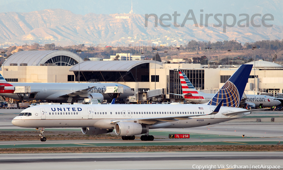 United Airlines Boeing 757-224 (N12125) | Photo 96846
