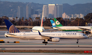 United Airlines Boeing 757-224 (N12125) at  Los Angeles - International, United States