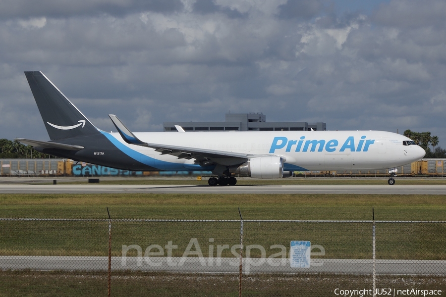 Amazon Prime Air (Atlas Air) Boeing 767-375(ER)(BDSF) (N1217A) | Photo 291838