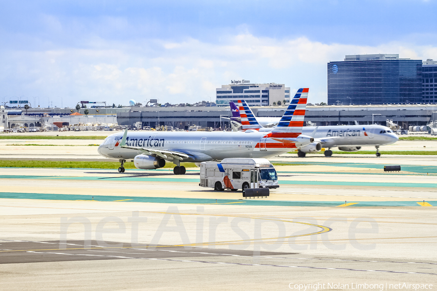 American Airlines Airbus A321-231 (N121AN) | Photo 438428