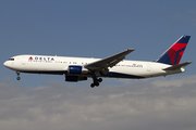 Delta Air Lines Boeing 767-332 (N121DE) at  Los Angeles - International, United States