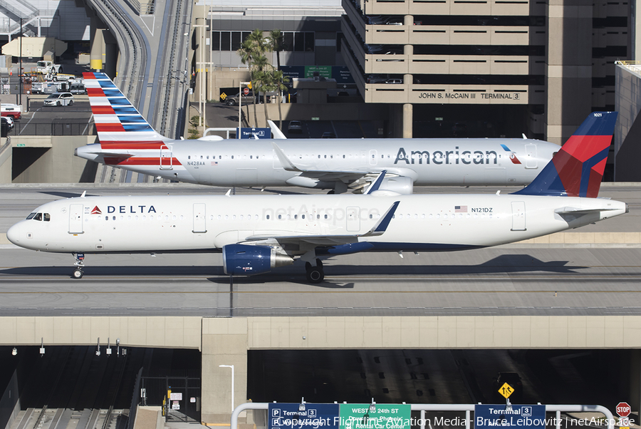 Delta Air Lines Airbus A321-211 (N121DZ) | Photo 533869