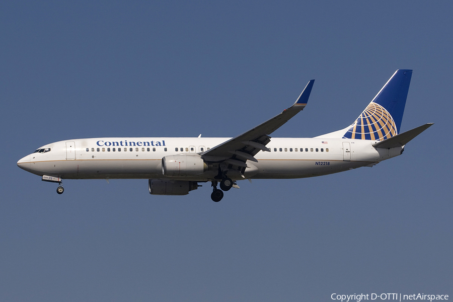 Continental Airlines Boeing 737-824 (N12218) | Photo 279460