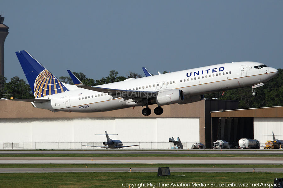 United Airlines Boeing 737-824 (N12225) | Photo 86638