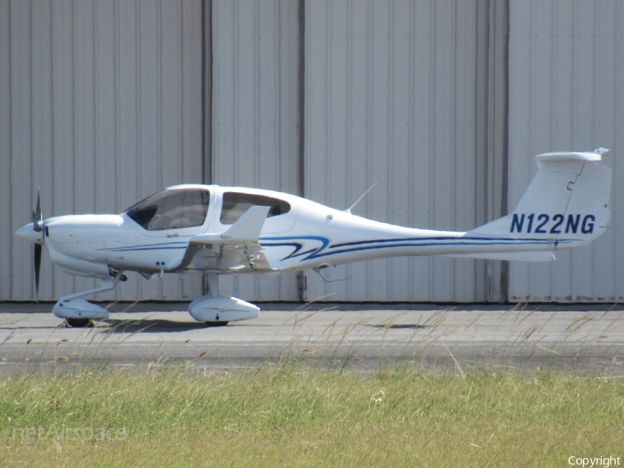 (Private) Diamond DA40NG Diamond Star (N122NG) | Photo 429834