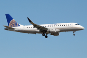 United Express (SkyWest Airlines) Embraer ERJ-175LR (ERJ-170-200LR) (N122SY) at  San Antonio - International, United States