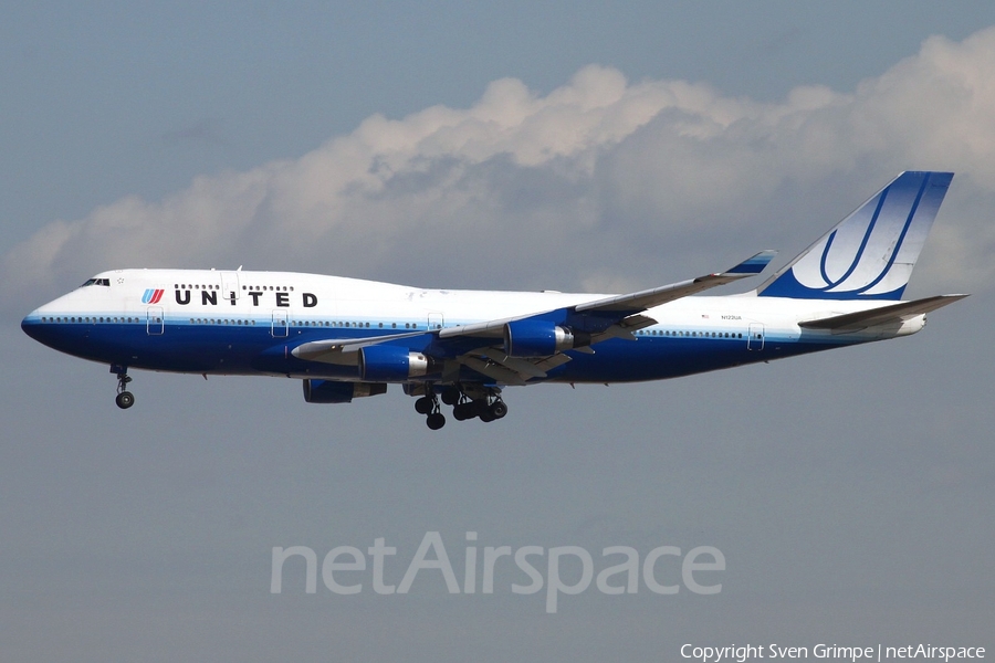United Airlines Boeing 747-422 (N122UA) | Photo 12055