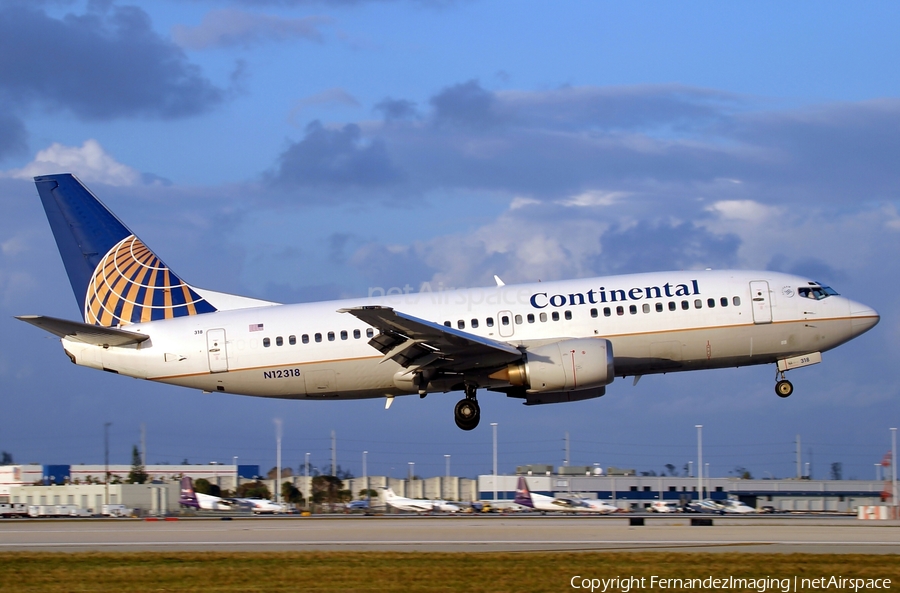 Continental Airlines Boeing 737-3T0 (N12318) | Photo 16025