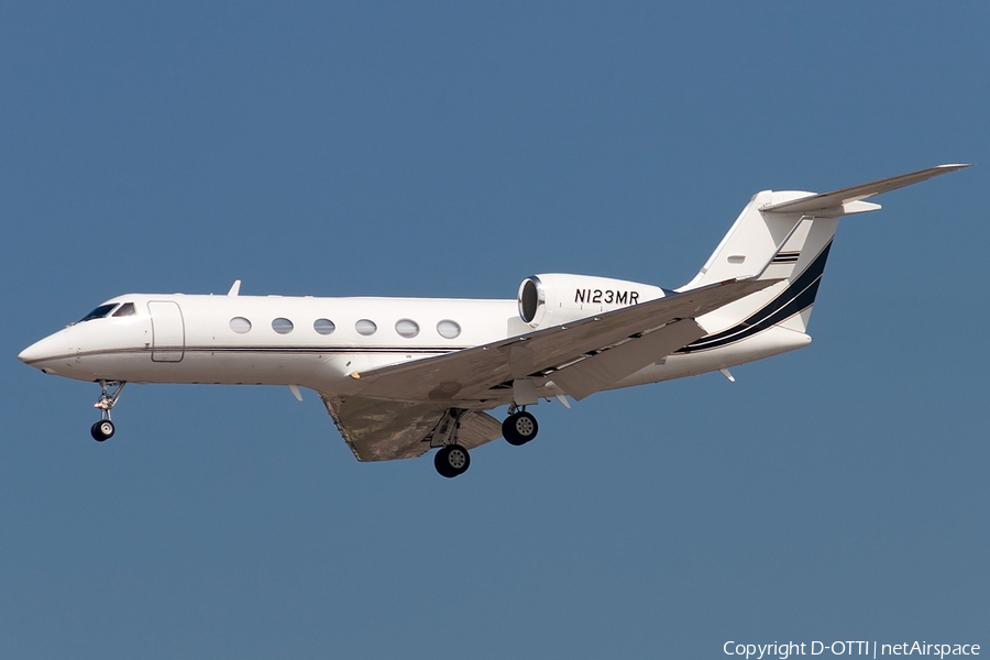 (Private) Gulfstream G-IV SP (N123MR) | Photo 181695