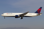 Delta Air Lines Boeing 767-332 (N124DE) at  Las Vegas - Harry Reid International, United States