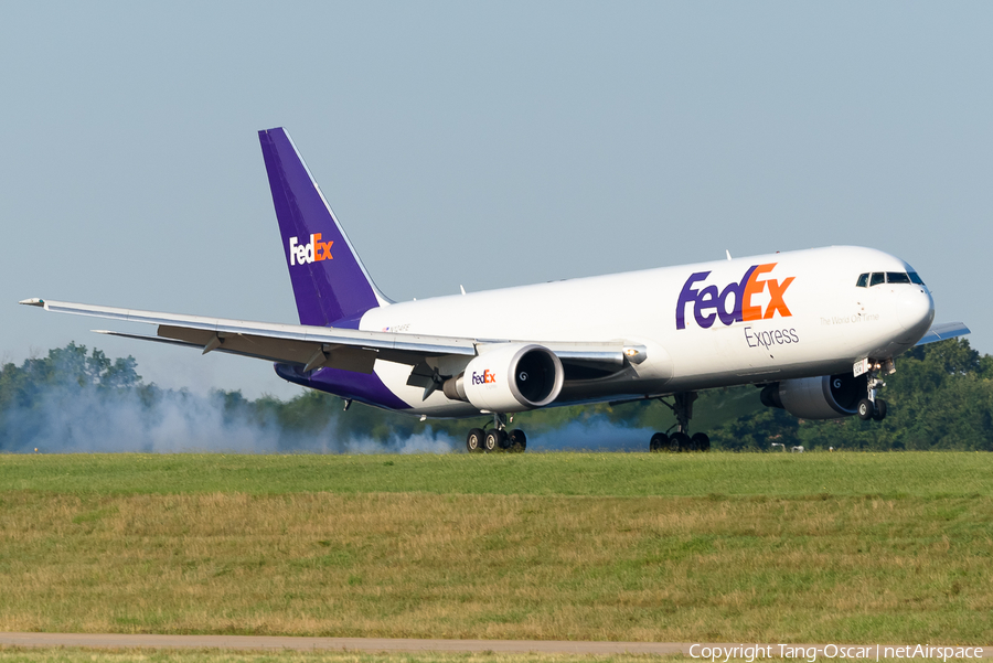 FedEx Boeing 767-3S2F(ER) (N124FE) | Photo 630289