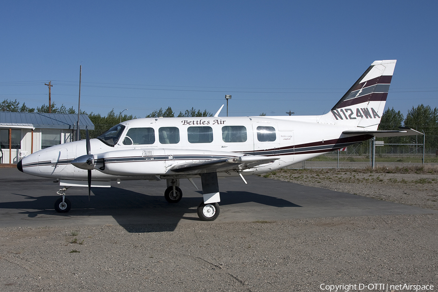 Bettles Air Service Piper PA-31-350 Navajo Chieftain (N124WA) | Photo 360556