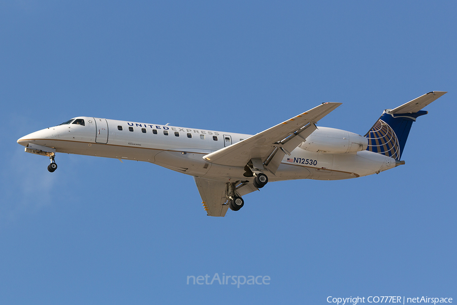 United Express (ExpressJet Airlines) Embraer ERJ-135LR (N12530) | Photo 10279