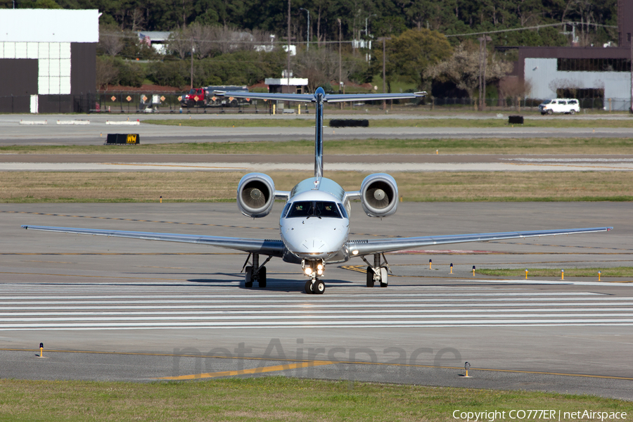 United Express (ExpressJet Airlines) Embraer ERJ-135LR (N12530) | Photo 42865
