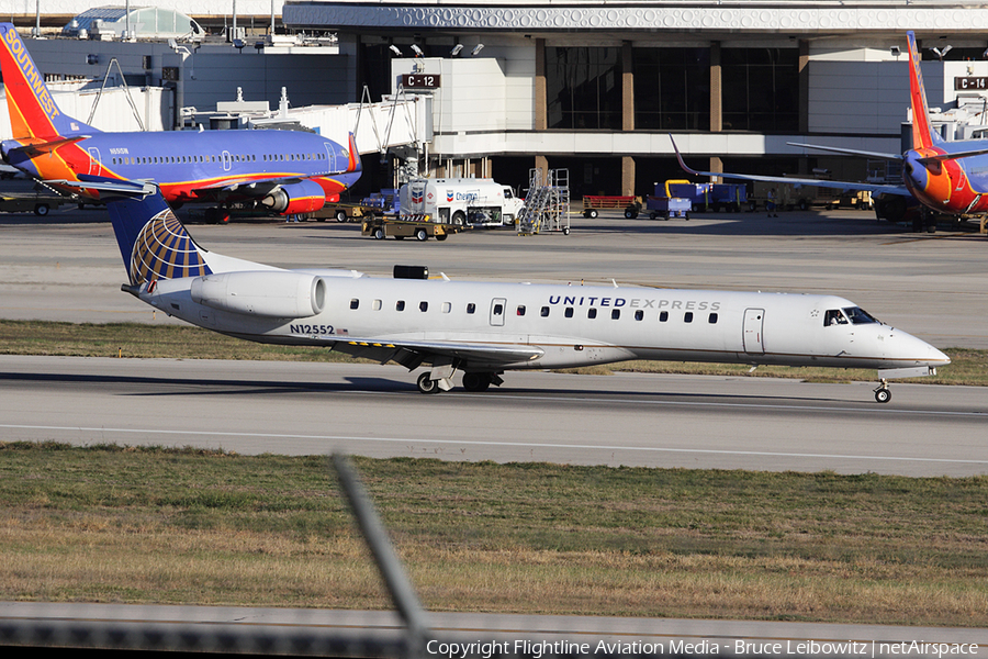 United Express (ExpressJet Airlines) Embraer ERJ-145LR (N12552) | Photo 88033