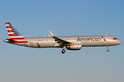 American Airlines Airbus A321-231 (N125AA) at  Dallas/Ft. Worth - International, United States